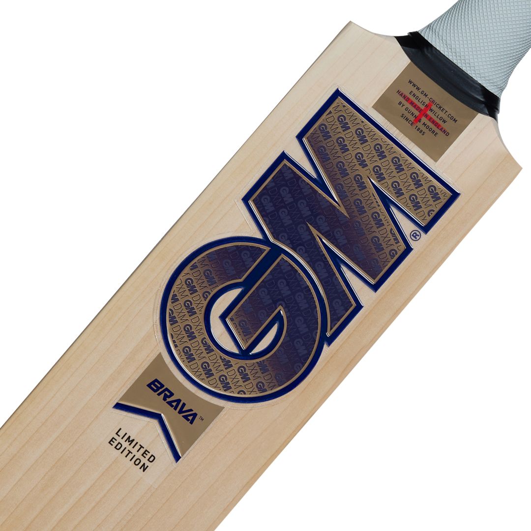 GM Brava L555 DXM Cricket Bat - 606 Short Handle